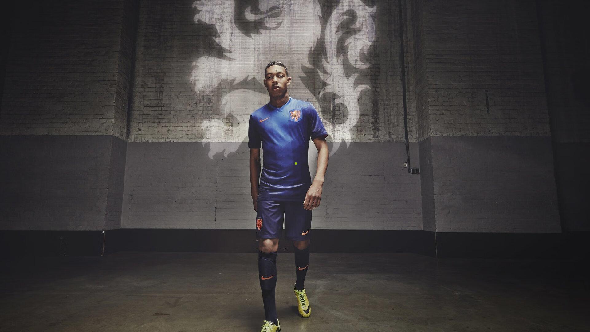 【爱游戏官网】海港新星王亮瞄准3.23国足首秀，圆梦时刻，誓言付出所有-第2张图片-爱游戏-爱游戏体育_爱游戏(AYX)官方网站-AI YOU XI